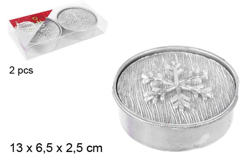 [103980] Pack 2 candele argentate decorate con fiocchi di neve natalizi 13 cm